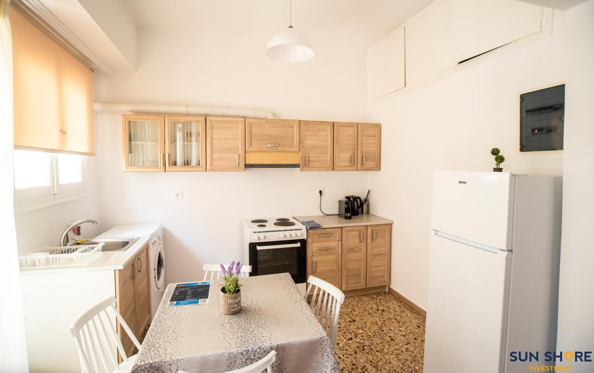 Explore Greece From Comfortable City Centre Apartment Chalkís Buitenkant foto