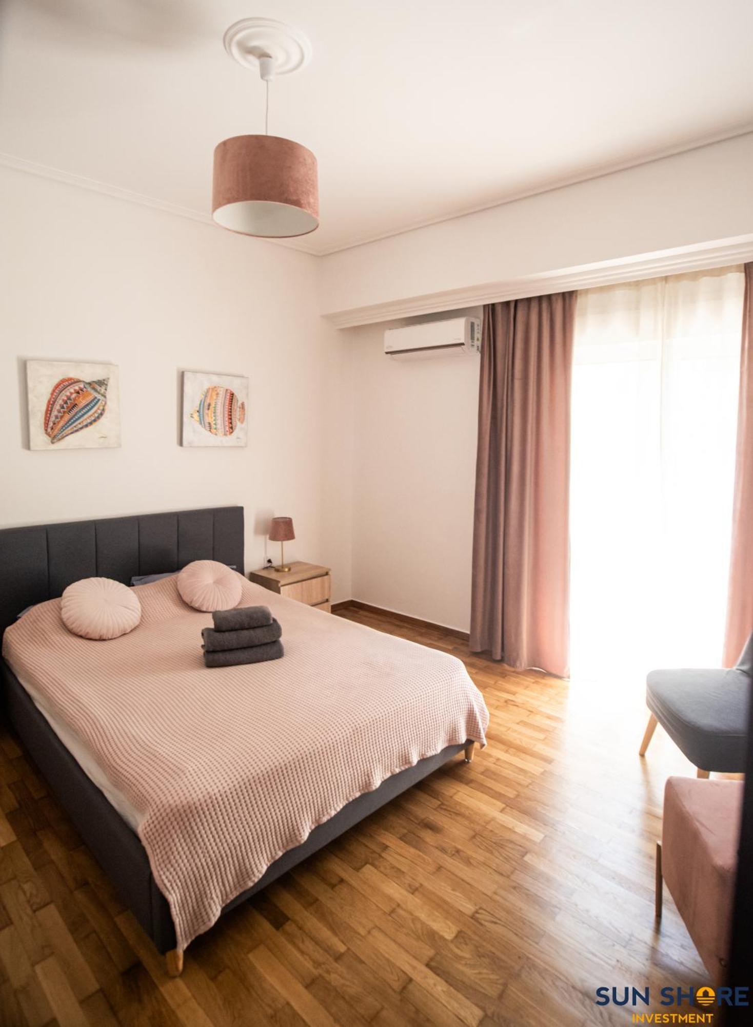 Explore Greece From Comfortable City Centre Apartment Chalkís Buitenkant foto